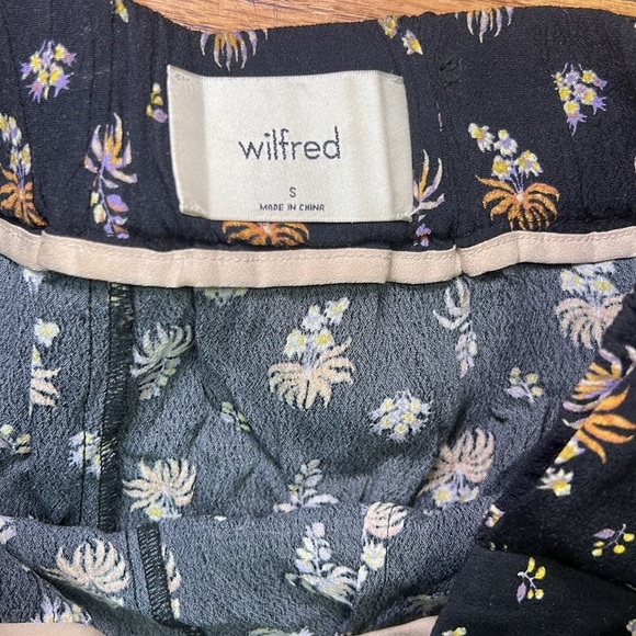 Wilfred Navy Blue Boho Flower High Rise Coastal Cropped Flare Pants QQQ - Picture 2 of 3